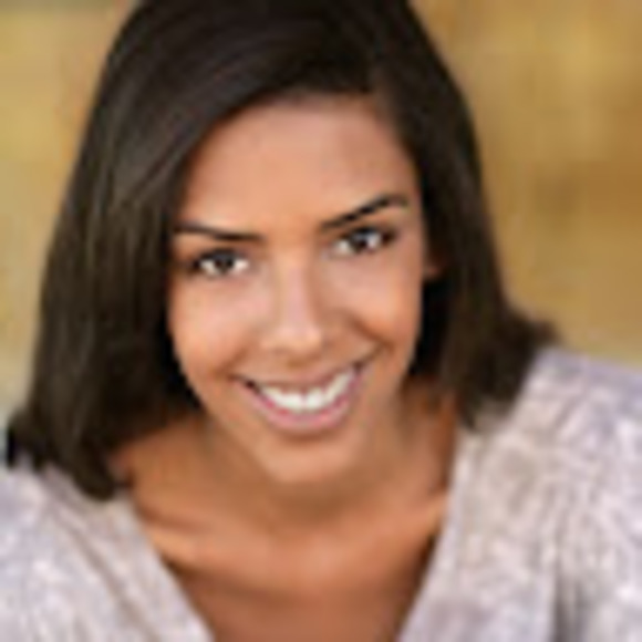 Profile Picture of Alice Hunter (@alicemarie3636) on Poshmark