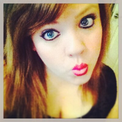 Profile Picture of Kate Bower (@MissKateLove) on Twitter