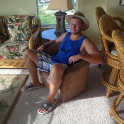 Profile Picture of Phillip Strattonon Twitter