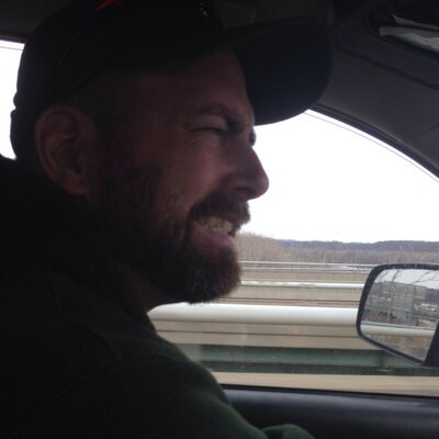 Profile Picture of Randy Littlejohn (@forevergreenman) on Twitter