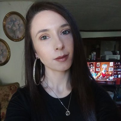 Profile Picture of Becky Clark (@WinterWarrior44) on Twitter