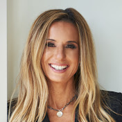 Profile Picture of Habits & Hustle W/ Jennifer Cohen (@habitsandhustle) on Youtube