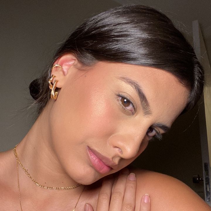 Profile Picture of Alice (@alicecretes) on Tiktok