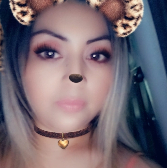 Profile Picture of Grisel Hernandez (@griselhernan270) on Poshmark