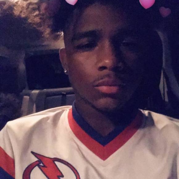 Profile Picture of Jeremiah Hollywood (@jeremiahhollyw2) on Poshmark