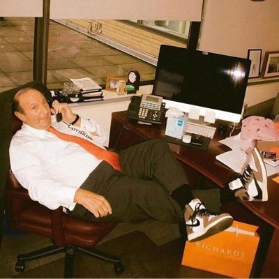 Profile Picture of Raymond Nieves (@Raymond29883782) on Twitter