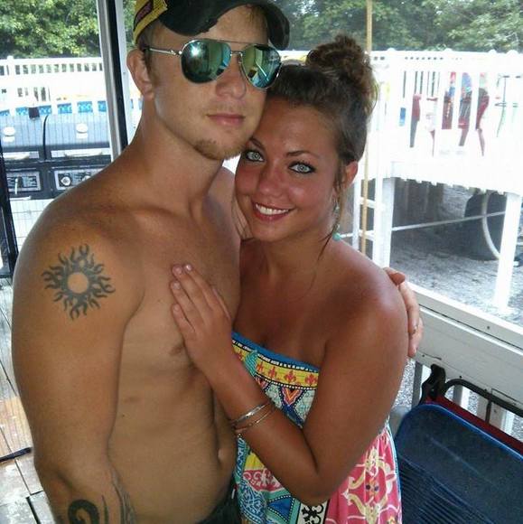 Whitney Head - Poshmark Profile Picture of Whitney Head (@whithead23) on Poshmark