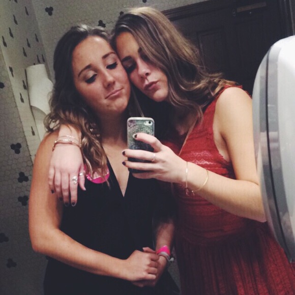 Profile Picture of Megan Labosky (@mjlabosky) on Poshmark