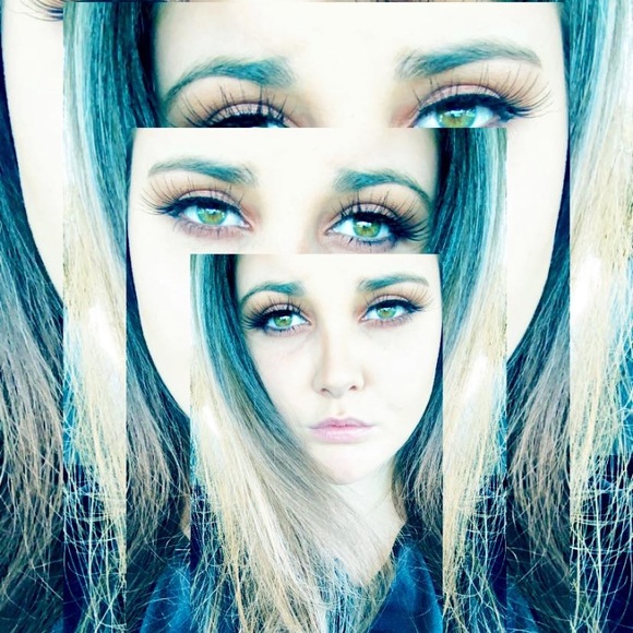 Profile Picture of Taylor Frescura (@frescura12) on Poshmark