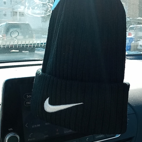 Profile Picture of Joshua Mc (@joshuamc826) on Poshmark