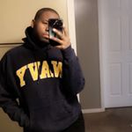 Profile Picture of L A N D O N 🌈 (@_lannyscotty) on Instagram