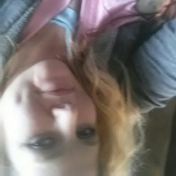 Profile Picture of Patricia Cuthbertson (@pattycuth) on Poshmark