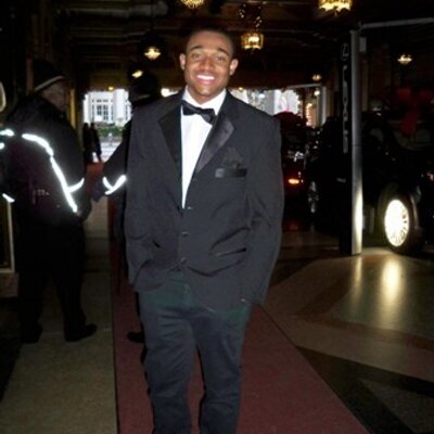 Profile Picture of Devin Downs (@EffDevin) on Twitter