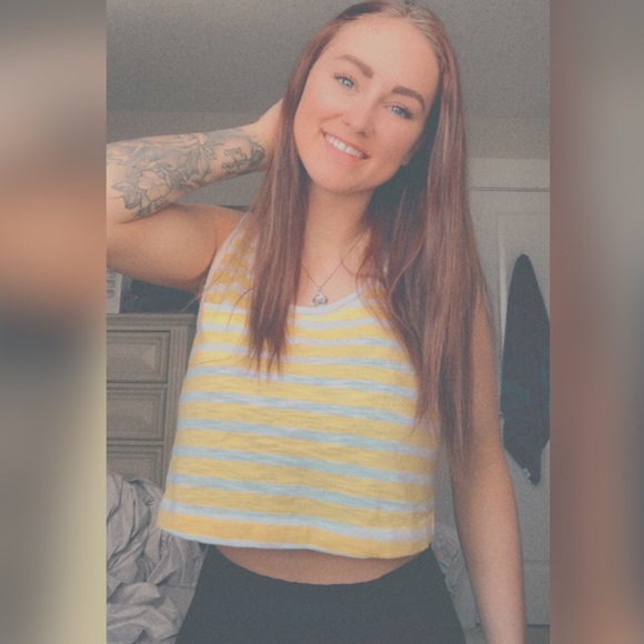 Profile Picture of Tylen Quibell (@tylenquibell) on Poshmark