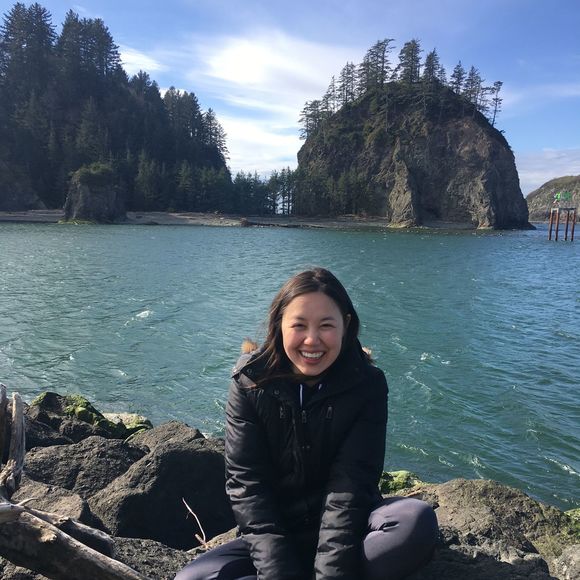 Profile Picture of Mary Brannon (@baienmei) on Poshmark