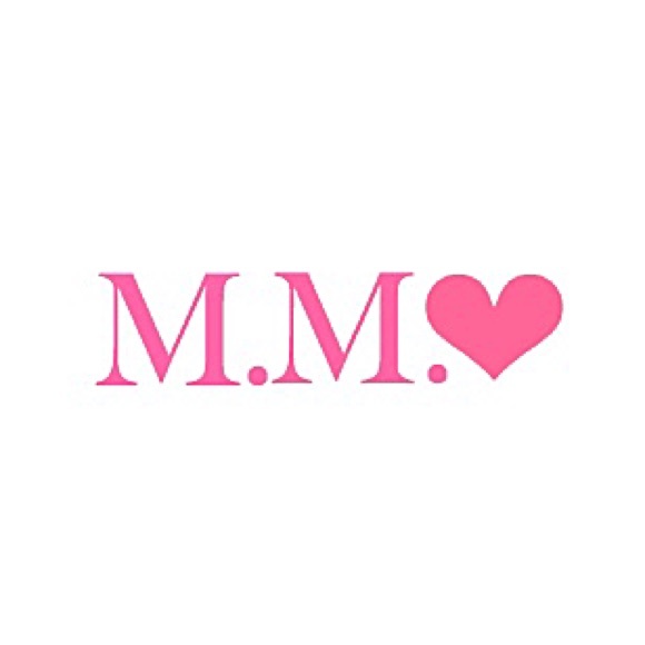 Profile Picture of Mandalena Marchelle (@sweetopheliaxo) on Poshmark