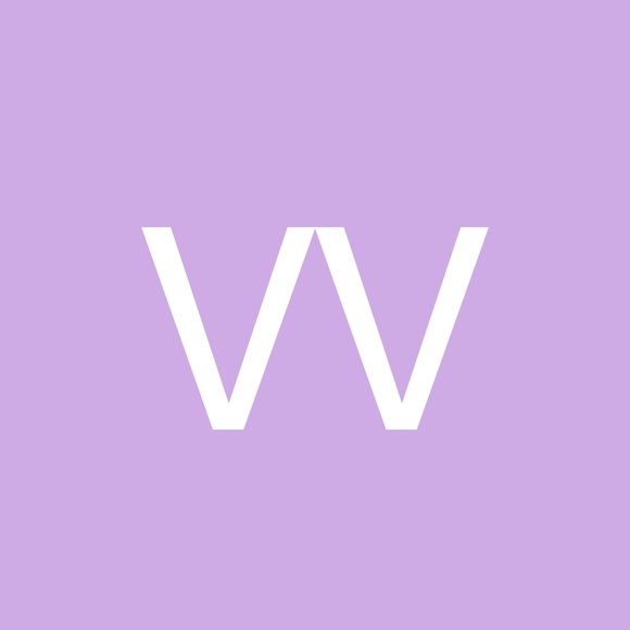 Profile Picture of Vicky Vaughn (@vvaughn0723) on Poshmark