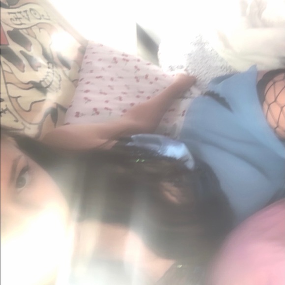 Profile Picture of Sophia Perata (@sophiaperata) on Poshmark