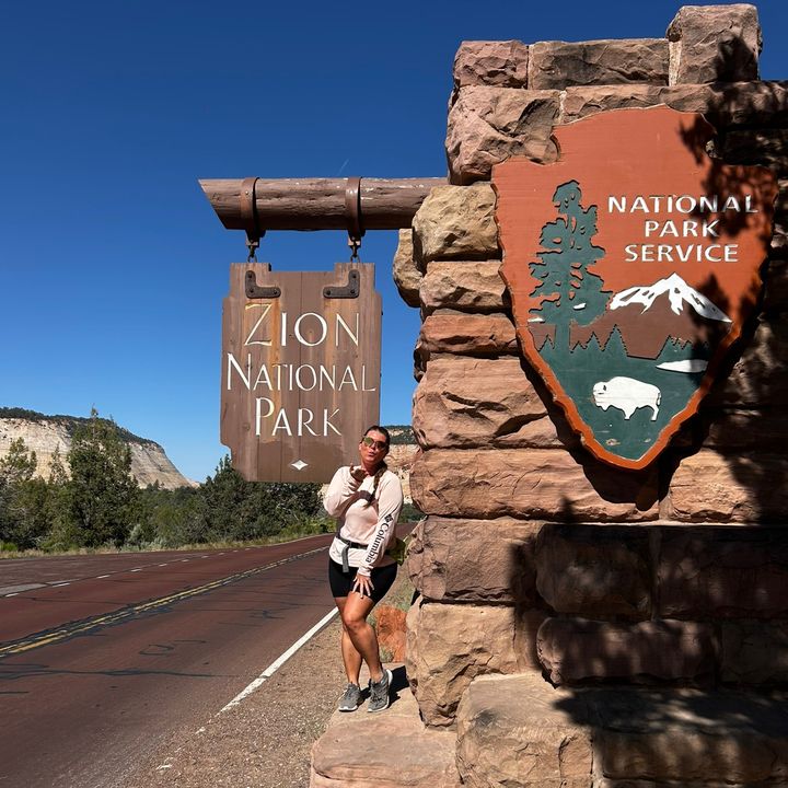 Profile Picture of charlene (@chrbabe) on Tiktok