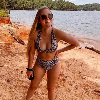 Profile Picture of Audra Schae (@audra.dodds) on Facebook