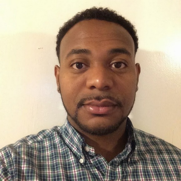 Profile Picture of Abraham Patterson (@abrahamp1309) on Poshmark