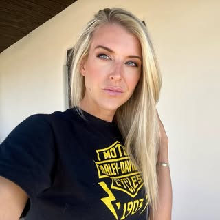 Profile Picture of Lisa Case (@lisa.case) on Instagram