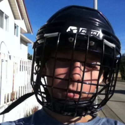 Profile Picture of Chris Winkelman (@burr_burrows) on Twitter