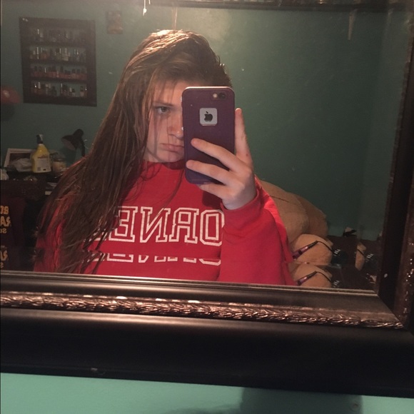 Profile Picture of Ashley Papapietro (@ashpaps) on Poshmark