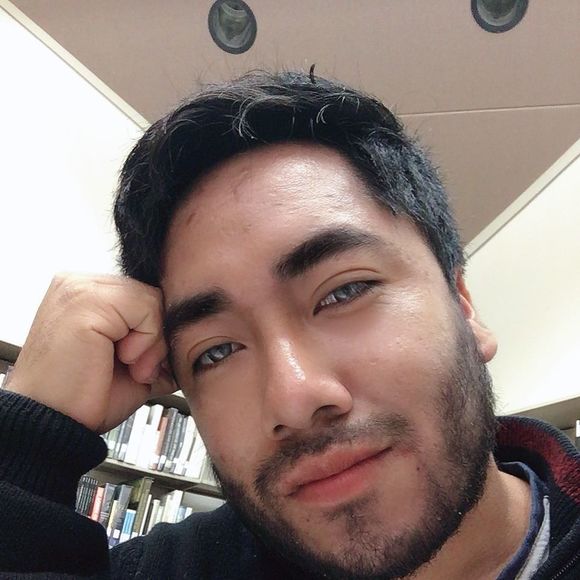 Profile Picture of Carlos Core (@fquickler) on Poshmark
