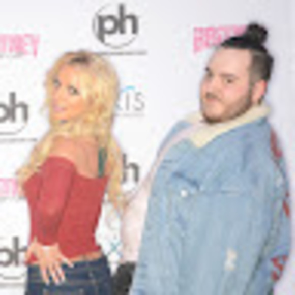 Profile Picture of Noah Ramage (@noahramage) on Poshmark