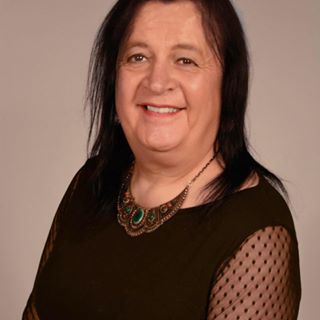 Profile Picture of Nicola Dobson (@nicola.dobson.1000) on Facebook