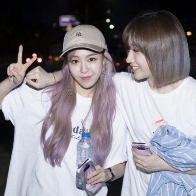 Profile Picture of Euna Kim (@Eunakim21600321) on Twitter