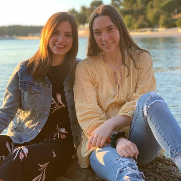 Profile Picture of Christine Perritano (@cmpca16) on Poshmark