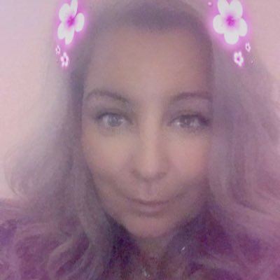 Profile Picture of Lisa Dewar (@lisa79fyfe) on Twitter