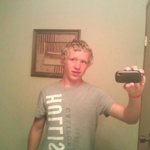 Profile Picture of Billy Hamlin (@mclovein_it) on Myspace