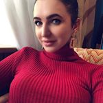 Profile Picture of 🙀 CAT WOMAN 🙀 (@anne.ryannh) on Instagram