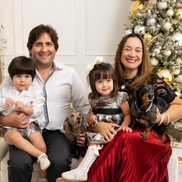 Profile Picture of Gary Gustafson (@gary_gustafson) on Poshmark