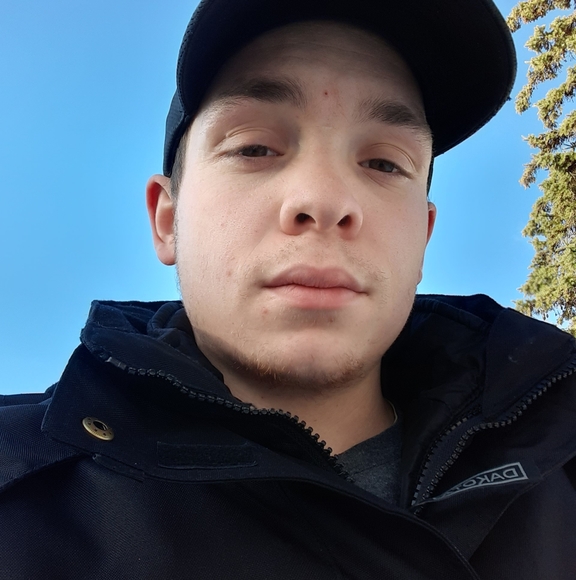 Profile Picture of Owen Raudebaugh (@owenr1234) on Poshmark