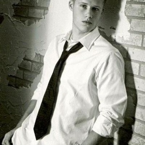 Profile Picture of Aaron Kamphuis (@jetskihero) on Myspace