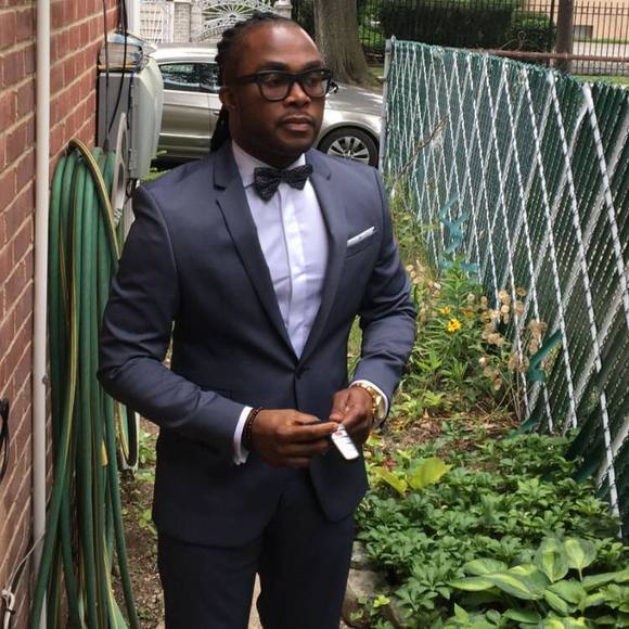 Profile Picture of Emmanuel Marcelin (@e_marcelin) on Poshmark