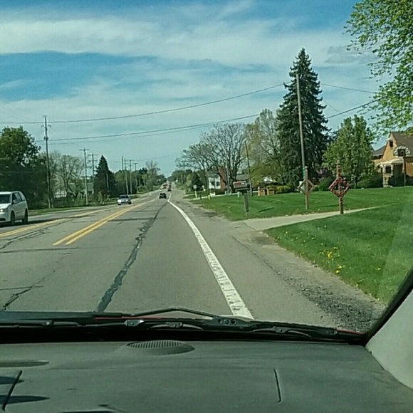 Profile Picture of Nicole Huyghe (@spoiledkidmom) on Poshmark