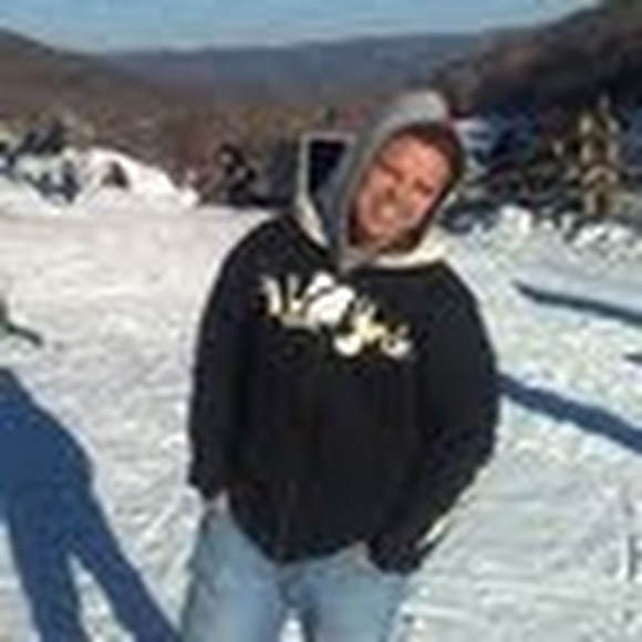 Profile Picture of Juan carlos Mendoza machado (@mendozajuanc) on Poshmark