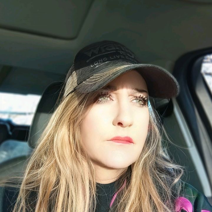 Profile Picture of Lori Trask (@loritrask) on Tiktok