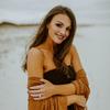 Profile Picture of Chelsea Crawford (@@chelseabcrawford) on Tiktok