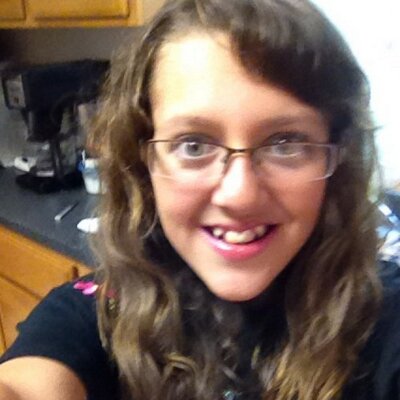 Profile Picture of Casey Renee Gonzalez (@Pineapple4me) on Twitter