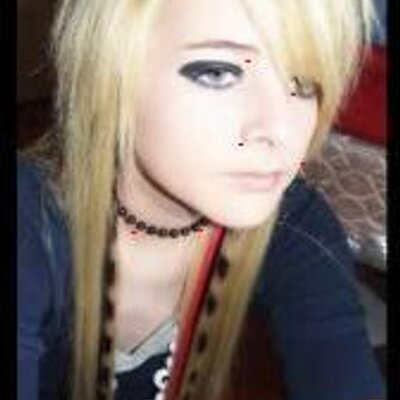 Profile Picture of Phyllis Arnold (@nobebiko) on Twitter