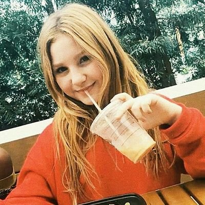 Profile Picture of Piper Hart (@MariaEmiliaSou7) on Twitter