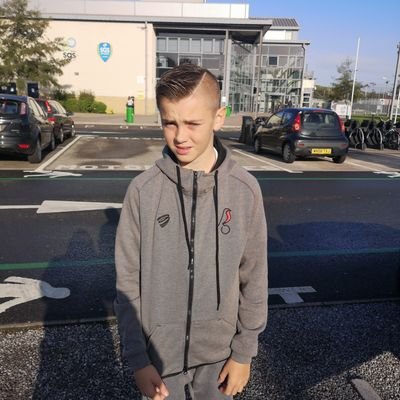 Profile Picture of Andy Godden (@AndyGodden4) on Twitter