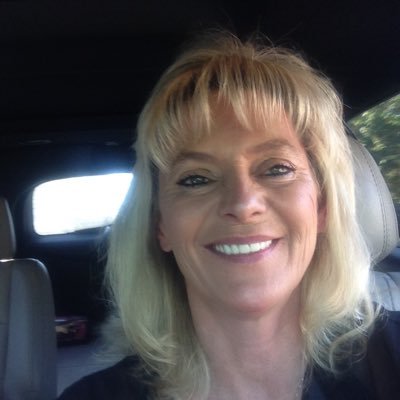 Profile Picture of Carol Manley (@CarolManley14) on Twitter