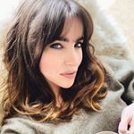 Profile Picture of 𝖪𝖠𝖳𝖤 𝖣𝖠𝖵𝖨𝖤𝖲 | 𝖢𝖮𝖴𝖭𝖳𝖱𝖸 𝖦𝖱𝖠𝖭𝖣𝖤𝖴𝖱 (@countrygrandeur) on Instagram